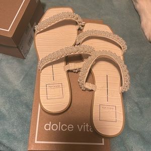 Size 8.5 Wedding Sandals